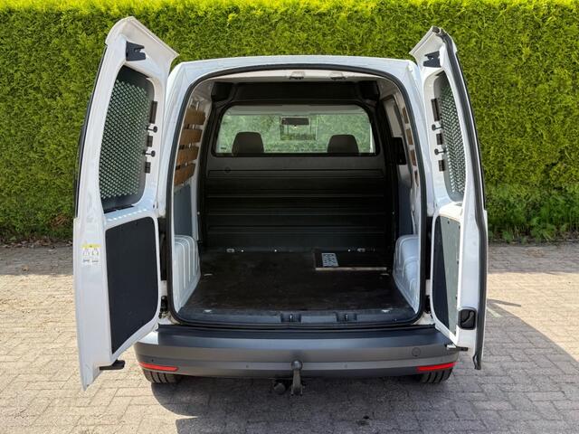 Volkswagen CADDY 2.0 TDI L1H1 Airco / Trekhaak / 100% Dealer onderhouden / Parkeersensoren