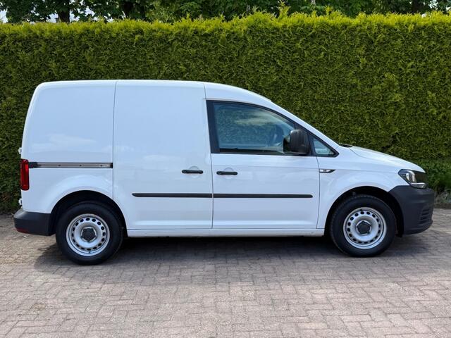 Volkswagen CADDY 2.0 TDI L1H1 Airco / Trekhaak / 100% Dealer onderhouden / Parkeersensoren