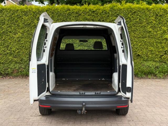 Volkswagen CADDY 2.0 TDI L1H1 Airco / Trekhaak / 100% Dealer onderhouden / Parkeersensoren