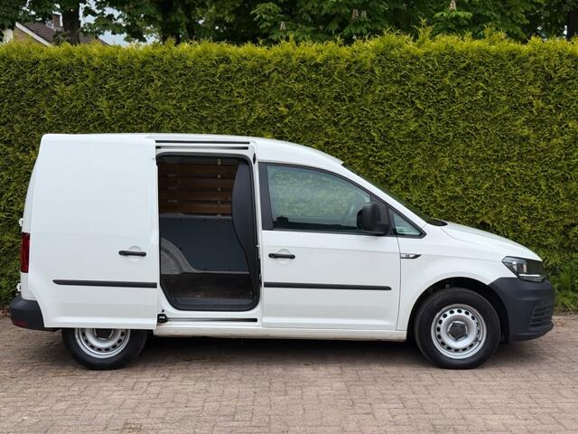Volkswagen CADDY 2.0 TDI L1H1 Airco / Trekhaak / 100% Dealer onderhouden / Parkeersensoren