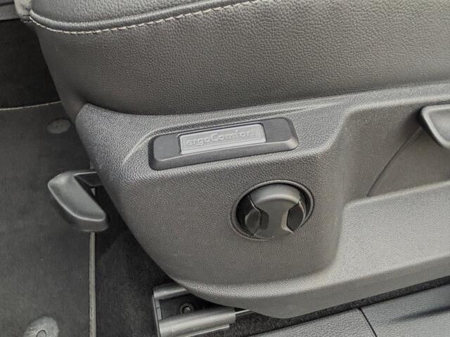 Volkswagen CADDY 1.5 TSI 115pk DSG STYLE ACC, Led, Standkachel, Trekhaak,