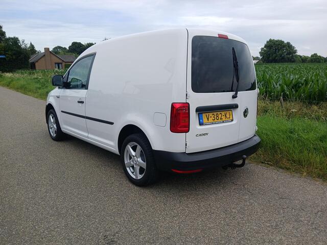 Volkswagen CADDY 2.0 TDI BMT Trendline (102pk) + Betimmering + Trekhaak