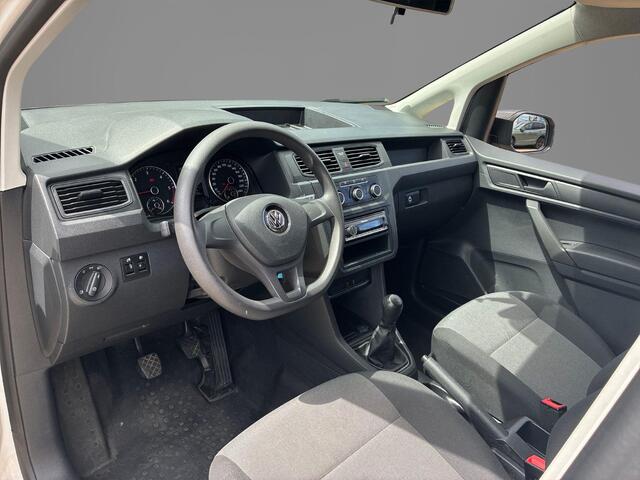 Volkswagen CADDY 2.0 TDI L1H1 102pk BMT Comfortline · Trekhaak · Vloerplaat · Airco · DAB radio · Bluetooth