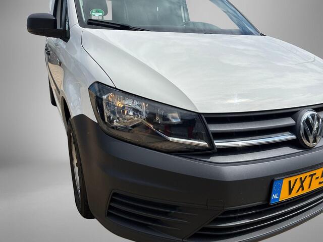 Volkswagen CADDY 2.0 TDI L1H1 102pk BMT Comfortline · Trekhaak · Vloerplaat · Airco · DAB radio · Bluetooth