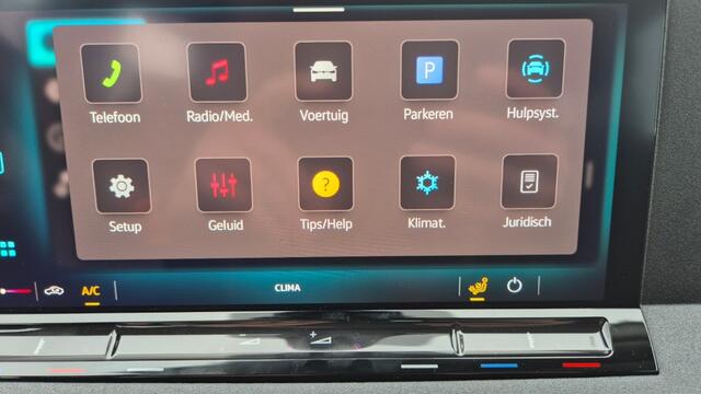 Volkswagen CADDY MAXI NIEUWE Rolstoelauto's op voorraad 5+1 rolstoel TAXI