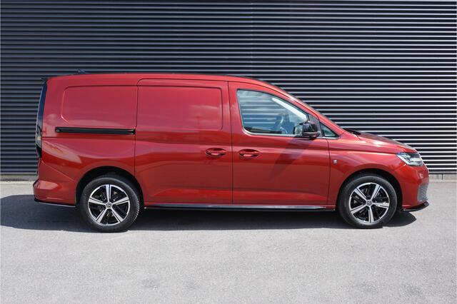 Volkswagen CADDY MAXI Cargo 2.0 TDI | 1st Edition | 122 PK DSG | ACC | Apple Carplay | Camera | Stoel- en Voorruitverwarming | Trekhaak