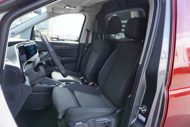 Volkswagen CADDY MAXI Cargo 2.0 TDI | 1st Edition | 122 PK DSG | ACC | Apple Carplay | Camera | Stoel- en Voorruitverwarming | Trekhaak