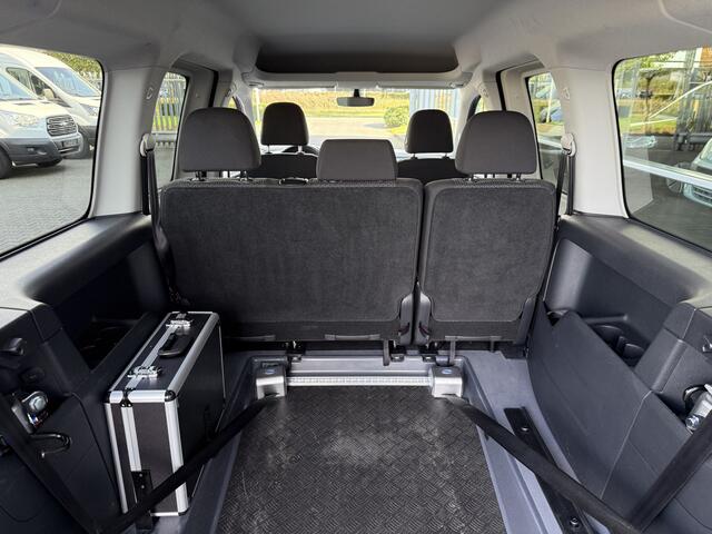 Volkswagen CADDY MAXI 5+1 Rolstoelauto 1.4 TSI Comfortline (Zeer nette en rijk uitgeruste Caddy Maxi!)
