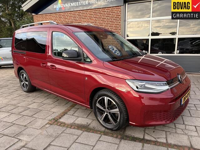 Volkswagen CADDY MAXI 1.5 TSI 5p 84kw Life ( Navigatie, Achteruitrijcamera, Trekhaak, 17 inch LMV) RIJKLAARPRIJS!