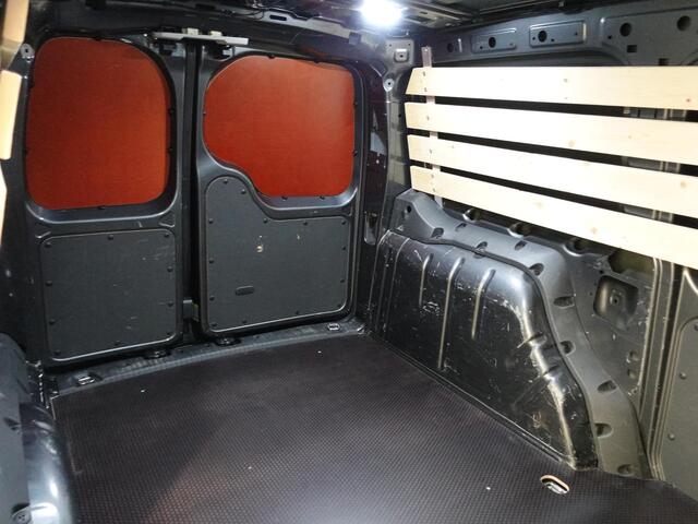 Volkswagen CADDY MAXI Cargo 2.0 TDI Aut. Style Airco Carplay Adaptive Cruise Control PDC VA Camera Trekhaak 17" LM Velgen