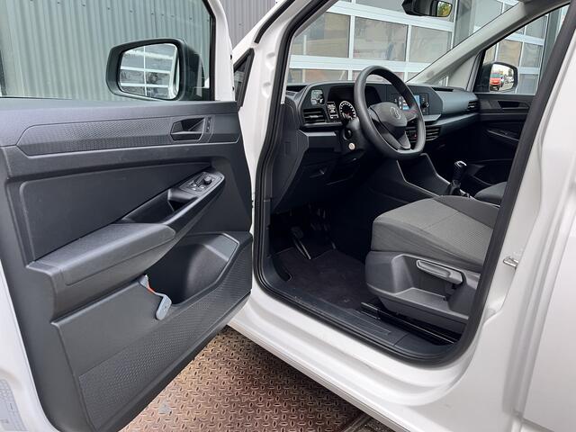 Volkswagen CADDY MAXI Cargo 2.0 TDI Airco Trekhaak 1400kg trekgewicht Imperiaal Telefoonvoorbereiding Schuifdeur Houten laadvloer Euro 6