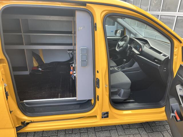 Volkswagen CADDY MAXI Cargo 2.0 TDI Airco Cruise controle Trekhaak 1400kg Telefoon voorbeiding Schuifdeur Betimmering in laadruimte 1e Eigenaar Euro 6 Bpm vrij voor ondernemers !!