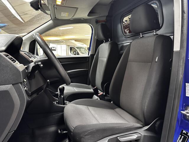 Volkswagen CADDY MAXI 1.6 TDI L2H1 Comfortline/ Trekhaak/ Zij-Schuifdeur/ Voorruitverw./ 15'' LMV/ Airco/ Navi/ Cruise/ Elek. pakket/ Bluetooth/ PDC/ Dagrijverl.