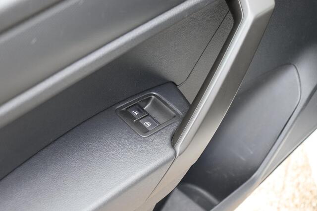 Volkswagen CADDY MAXI 2.0 TDI L2H1 BMT Highline Trekhaak,Cruise,Navi,Carplay,Pdc