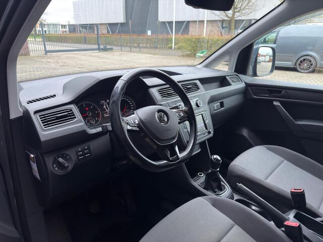 Volkswagen CADDY MAXI 2.0 TDI L2H1 Highline | BTW & BPM Vrij | Marge | CarPlay | MF Stuur | PDC | Airco | NAP Logisch | Nieuwe APK | Sidebars