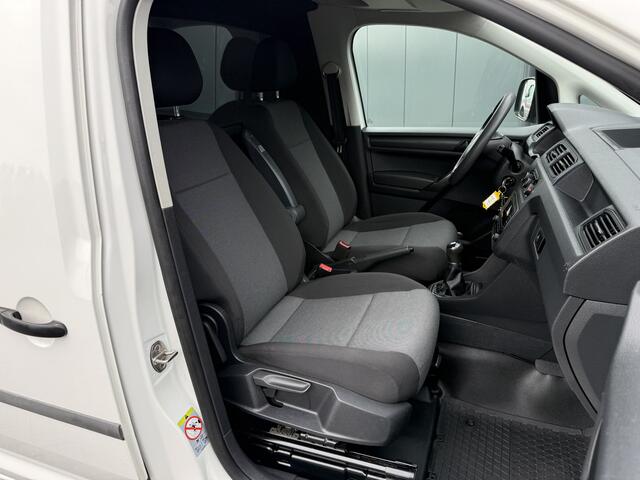 Volkswagen CADDY MAXI 2.0 TDI 4-MOTION E6 / L2H1 / MAXI / 4x4 / 1e EIG. / AIRCO / CRUISE / TREKHAAK / INRICHTING 220V