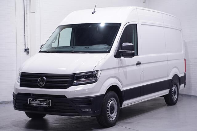 Volkswagen CRAFTER 35 2.0 TDI 177 pk L3H3 Aut. va 553,- p/mnd Navi Camera, Lane Assist, LED Koplampen, PDC V+A, 3-Zits, Nieuw