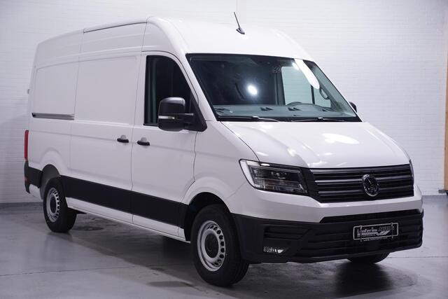 Volkswagen CRAFTER 35 2.0 TDI 177 pk L3H3 Aut. va 553,- p/mnd Navi Camera, Lane Assist, LED Koplampen, PDC V+A, 3-Zits, Nieuw