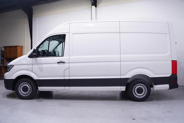 Volkswagen CRAFTER 35 2.0 TDI 177 pk L3H3 Aut. va 553,- p/mnd Navi Camera, Lane Assist, LED Koplampen, PDC V+A, 3-Zits, Nieuw