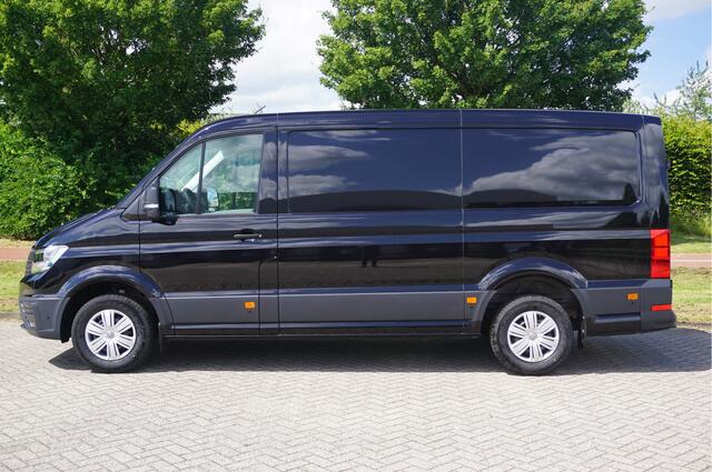 Volkswagen CRAFTER 35 177PK L3H2 AUT Facelift BPM VRIJ!! 13" Navi, Cam, Gev. Stoel, Alarm, LED!! NR. C510*