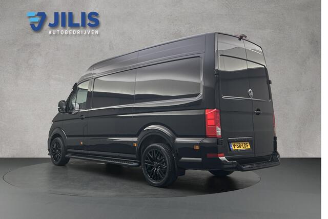 Volkswagen CRAFTER 2.0 TDI L3H3 177PK DSG | R-Edition | Nieuw model | Adaptief cruise control | Lederen bekleding | LED koplampen | Camera | Facelift
