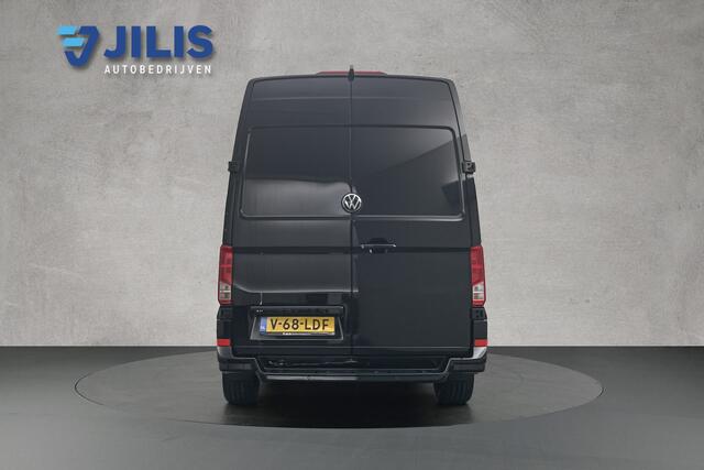 Volkswagen CRAFTER 2.0 TDI L3H3 177PK DSG | R-Edition | Nieuw model | Adaptief cruise control | Lederen bekleding | LED koplampen | Camera | Facelift