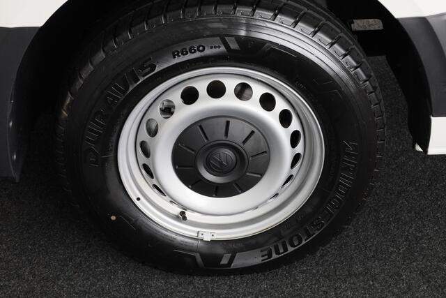 Volkswagen CRAFTER Bedrijfswagens Highline L3H3 2.0 TDI EU6 140 pk 3.5T Automaat