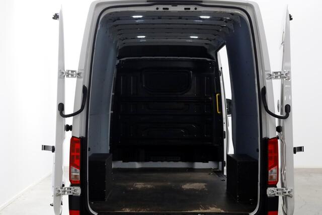 Volkswagen CRAFTER 35 2.0 TDI 140pk E6 DSG-Automaat L4H3 (L3H2) Maxi Airco/Navi 10-2019