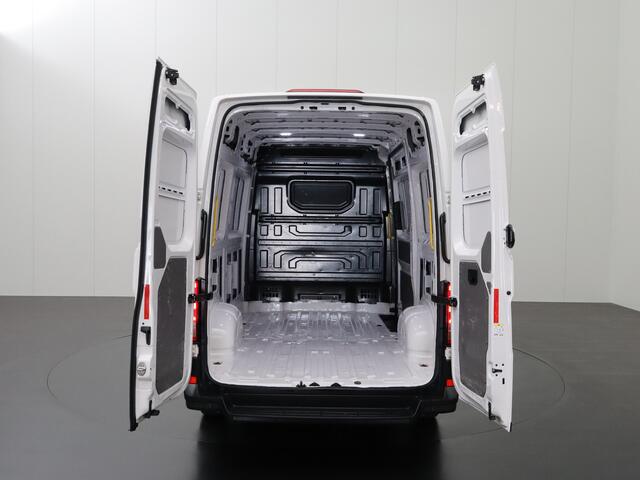 Volkswagen CRAFTER 2.0TDI L3H3 Trendline | Navigatie | Airco | Cruise