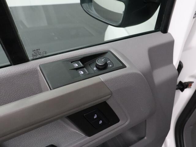 Volkswagen CRAFTER 2.0TDI 140PK L3H2 Imperiaal | Trekhaak | Airco | Cruise | Betimmering