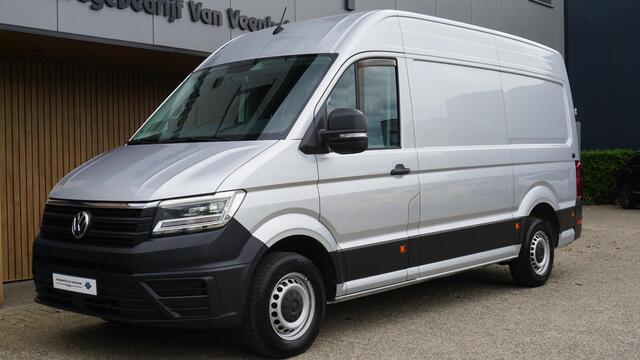Volkswagen CRAFTER 35 2.0 TDI 177pk L3H3 Highline *MARGE BUS* 3-Zits LED Trekhaak ACC Standkachel! 3500kg Trekgewicht! *Zeer Nette Crafter*