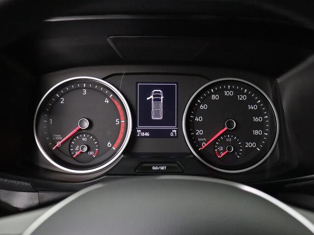 Volkswagen CRAFTER 2.0TDi 177PK DSG Automaat L3H3 | Led | Multimedia | Camera | Airco | Trekhaak | 3-Persoons