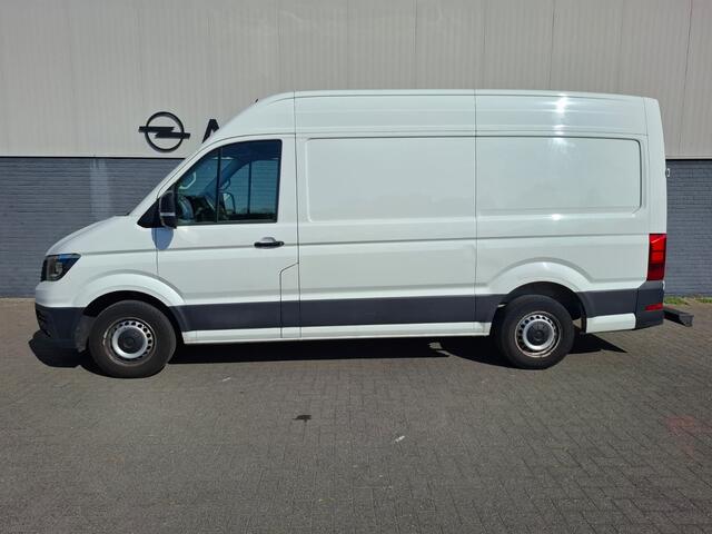 Volkswagen CRAFTER 35 2.0 TDI L3H3 Highline 3p. Navi Airco CruiseControl Verw.Voorruit Regensensor Pdc V+A SchuifdeurRechts Aut.Verlichting Start/Stop Elek.Ramen/Spiegels VerwamerbareSpiegels Verst.Stoel
