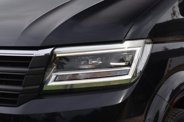 Volkswagen CRAFTER 30 Highline 2.0 TDI 177PK L3H2 DSG, Bi-Led, Camera, 3 Persoons, Trekhaak 3000KG