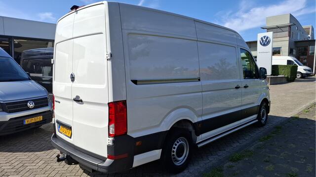 Volkswagen CRAFTER 35 2.0 TDI L3H3 Highline 140 pk / Camera / Trekhaak