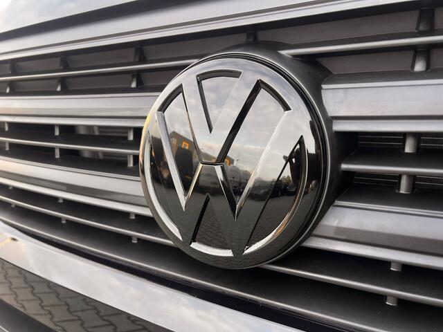 Volkswagen CRAFTER 35 2.0 TDI L3H3 Exclusive VVB BLACK EDITION VVB276 BPM vrij! Benut nu nog uw voordeel!