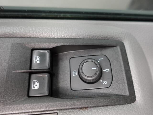 Volkswagen CRAFTER 177pk Automaat L3H3 L2H2 Highline Airco App-connect ACC Camera Trekhaak