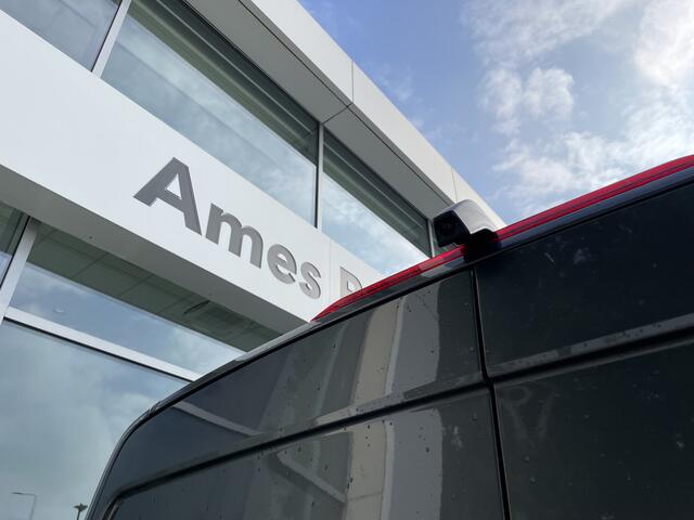 Volkswagen CRAFTER 30 2.0 TDI L3H2 Highline 140pk Auto | Camera | App connect