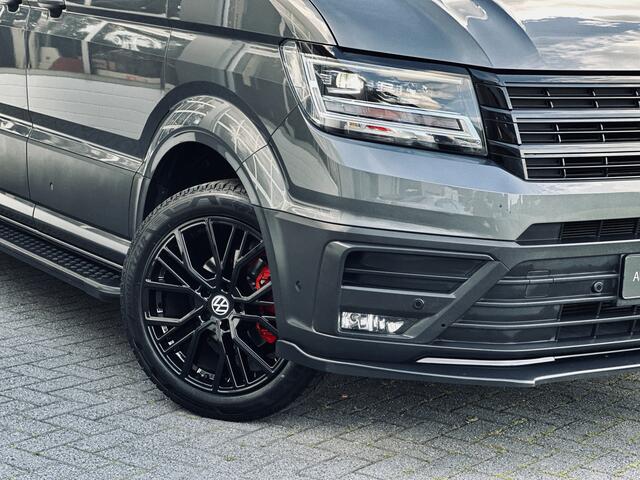 Volkswagen CRAFTER 35 2.0 TDI 177pk | DSG | L3H3 | Exclusive | 75 Edition | 2x Schuifdeur | Leer | LED | Camera | Trekhaak | Fabrieksgarantie