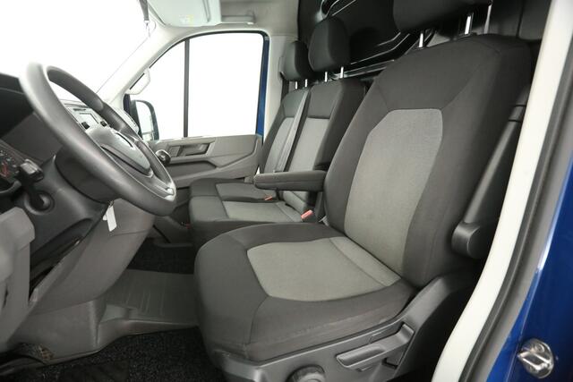 Volkswagen CRAFTER 35 2.0 TDI L3H3 141PK 4Motion | 3000KG Trekgew. | Trekh. | 3-Zits | Airco | Cruise | Parkeersens. | 4x4