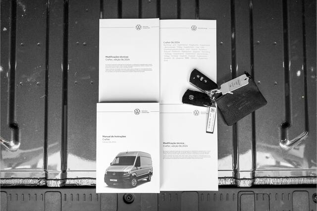 Volkswagen CRAFTER 35 2.0 TDI L3H2 Black Pack Vol+ ACC Dubbel Schuifdeur BPM Vrij Facelift LED