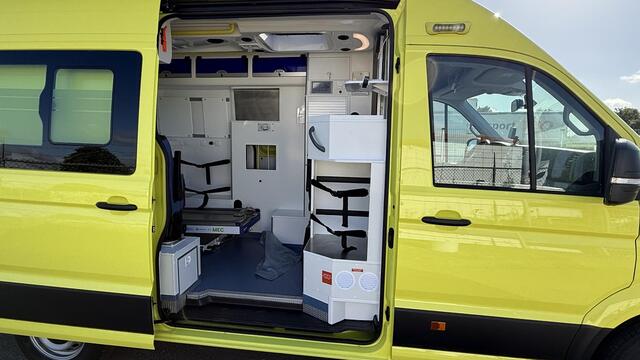 Volkswagen CRAFTER Ambulance TWEE OP VOORRAAD!