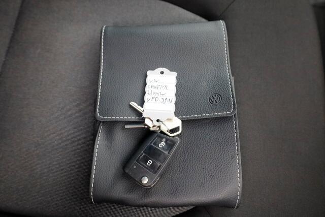 Volkswagen CRAFTER 35 2.0 TDI E6 Bakwagen met achterdeuren 2 Persoons 01-2020