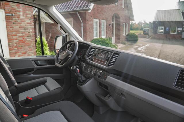 Volkswagen CRAFTER 2.0 TDI L4H3 140PK Trendline Cruise Control Airco Volkswagen Crafter 35 2.0 TDI L4H4 Trendline EURO VI