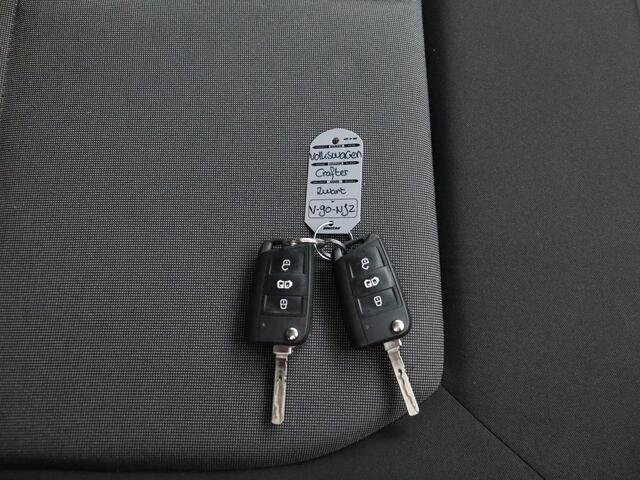 Volkswagen CRAFTER 2.0TDI 177PK DSG Automaat L5H3 XXL | Led | Luchtvering | Navigatie | Camera | 32-Persoons | Betimmering | Airco | Cruise