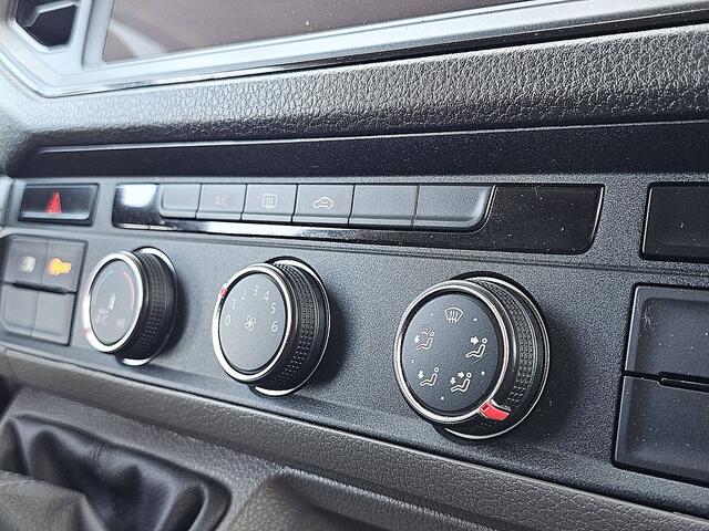 Volkswagen CRAFTER 35 2.0 TDI L3H2 Airco, Navi, Trekhaak, Carplay, 3 Zits, Euro6, 140 PK!