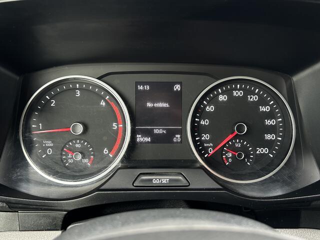 Volkswagen CRAFTER 35 2.0 102 PK / PICK UP / 89.094 KM !! / 1e EIGENAAR / 2.5 TONS TREKHAAK / AIRCO / CRUISE / BLUETOOTH / 3-ZITS