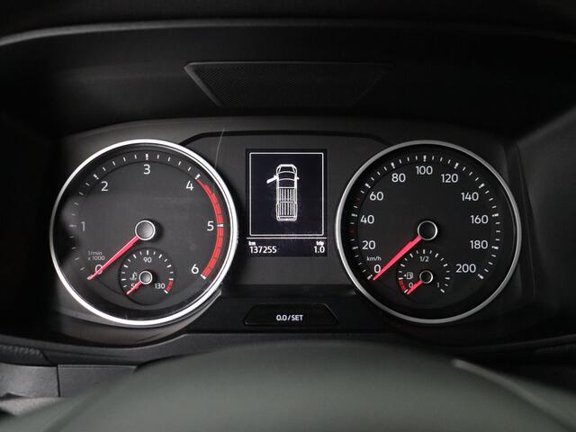 Volkswagen CRAFTER 2.0TDI 177PK L3H3 Highline | Navigatie | Camera | 3-Persoons | Airco | Cruise