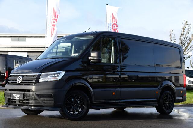 Volkswagen CRAFTER 35 2.0 TDI L3H2 Black Edition Camera, Carplay, Stoelverwarming, LED, Trekhaak, Sensoren, multimedia, Automaat, Uniek!