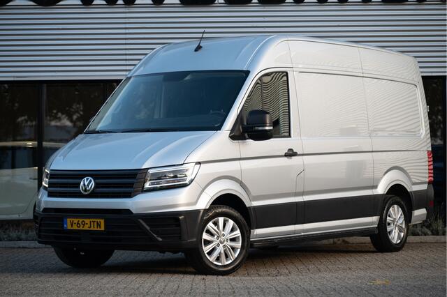 Volkswagen CRAFTER 35 2.0 TDI L3H3 140 PK | Trekhaak | Apple CarPlay | ACC | LED | Camera